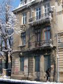 Țurțuri pe Calea Victoriei  » Click pentru a mari ->