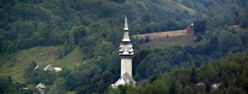 Biserica greco-catolică din Roșia Montană - foto: F. Bălteanu, 14.08.2013