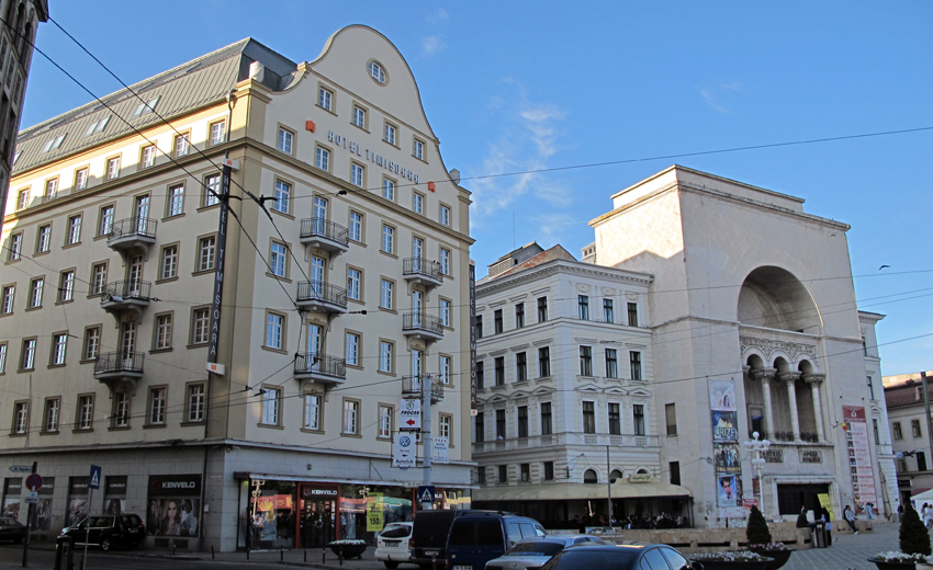 Opera Română şi Hotel Timişoara, Piaţa Victoriei, Timişoara, foto: F. Bălteanu, mai 2012